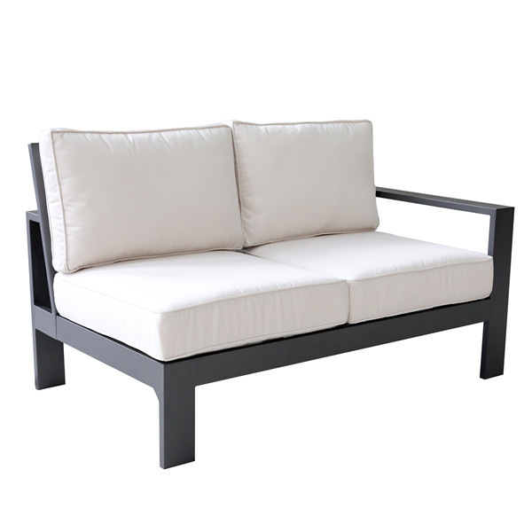 Right Arm Love Seat with Cushion
